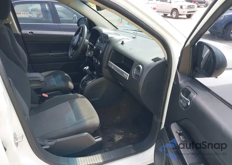 2016 Jeep Compass Sport из США, поврежденный, VIN 1C4NJCBA6GD512990